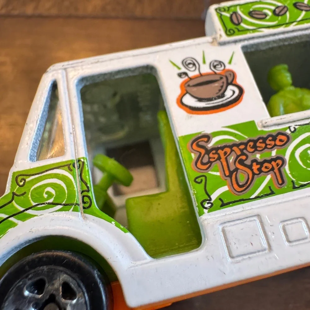 Hot Wheels Quick Bite Food Truck Espresso Stop White Coffee Van 1983 Mattel